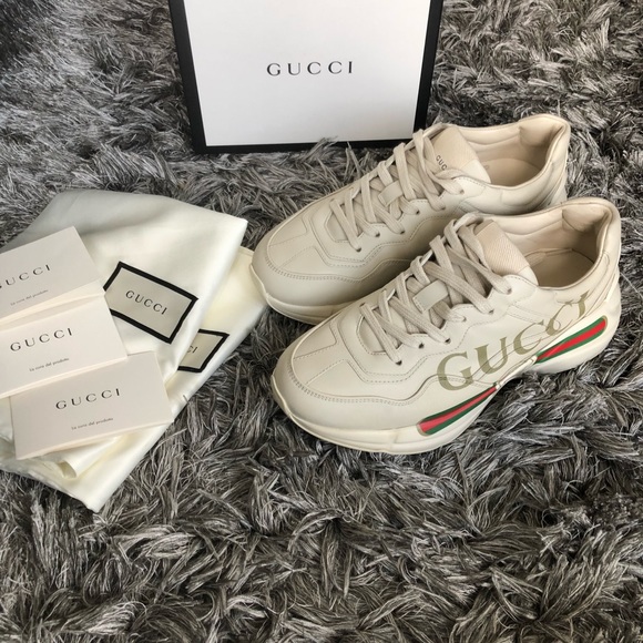 (SOLD)AUTHENTIC GUCCI RHYTON SNEAKER - Picture 3 of 6